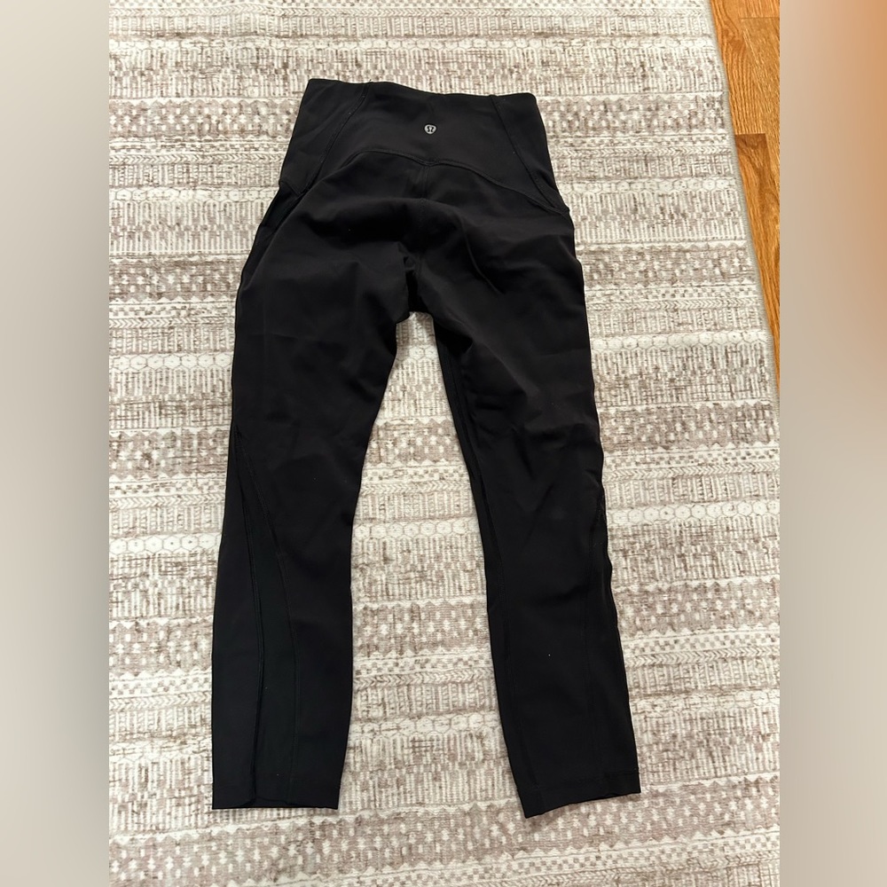 Lululemon leggings size 4